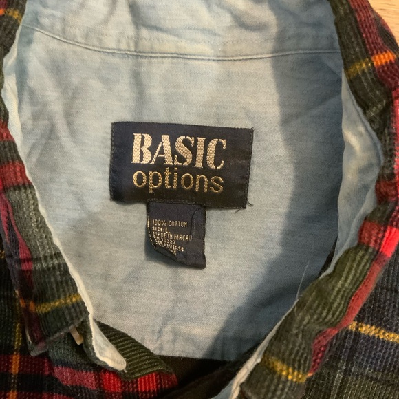 Basic Options plaid cordurouy button down. Size L - Picture 2 of 3